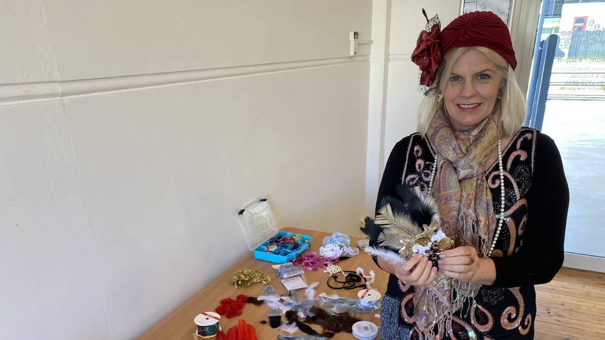 Angela Conway from Sydney had a ball taking part in the headdress making workshop during the Australian Art Deco Festival in Leeton. Picture by Talia Pattison