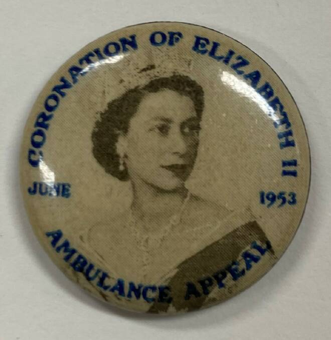 The badge donated to the Leeton Family and Local History Society. 